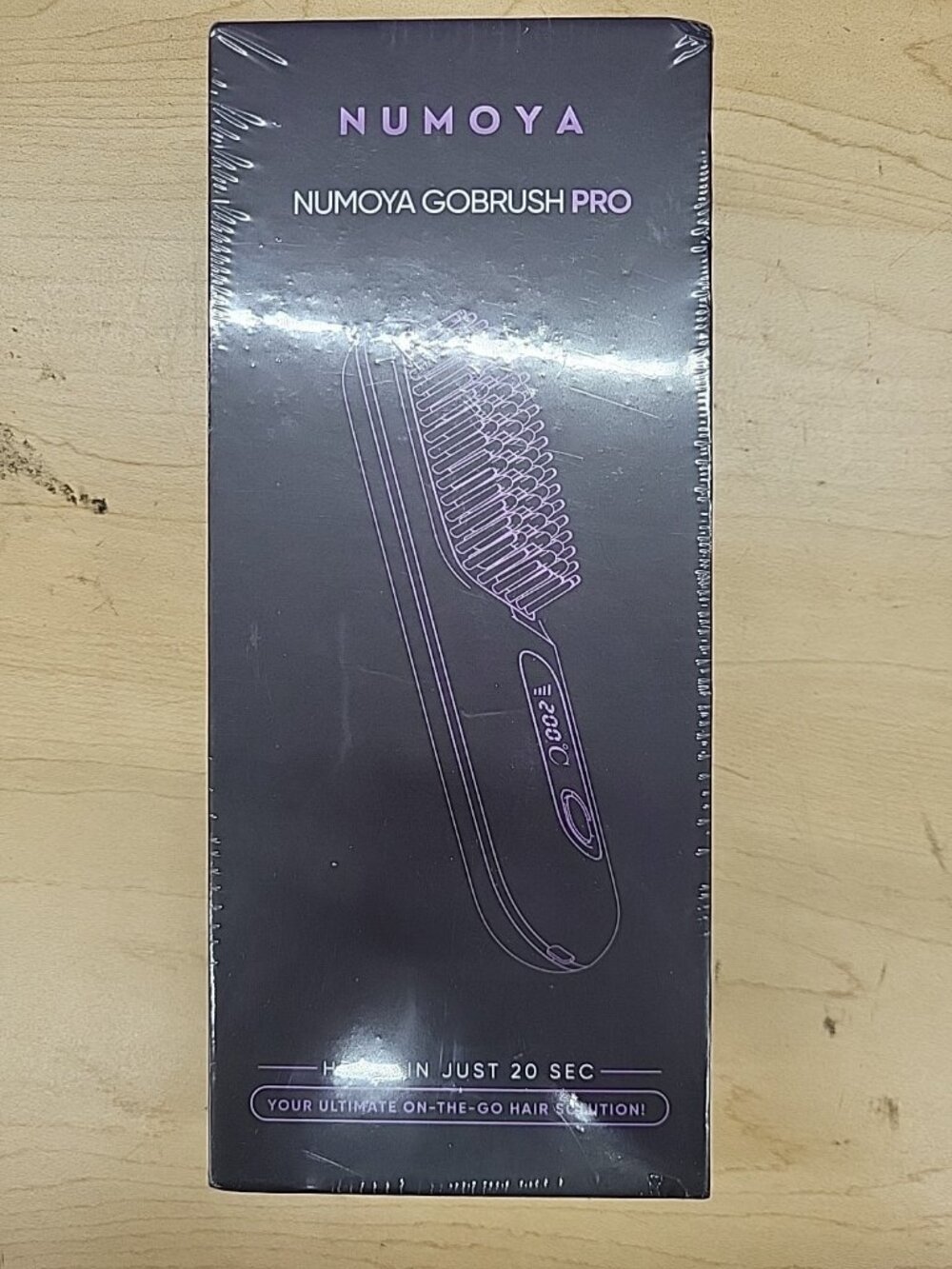 Numoya Go Brush Pro Model S7 Cordless Portable Straightener Brush & Bag NEW